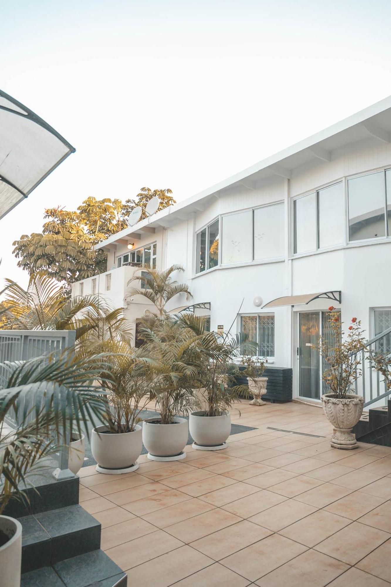Beside Still Waters Boutique Hotel Durban Esterno foto