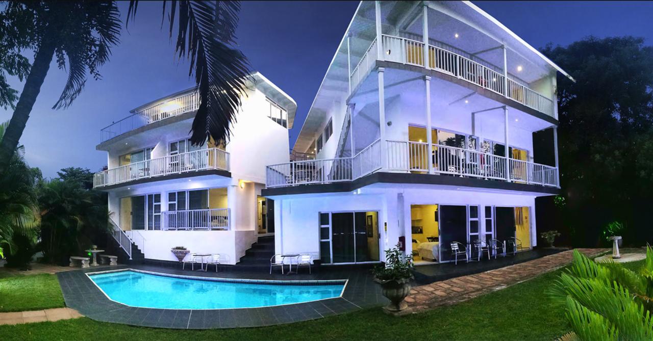 Beside Still Waters Boutique Hotel Durban Esterno foto